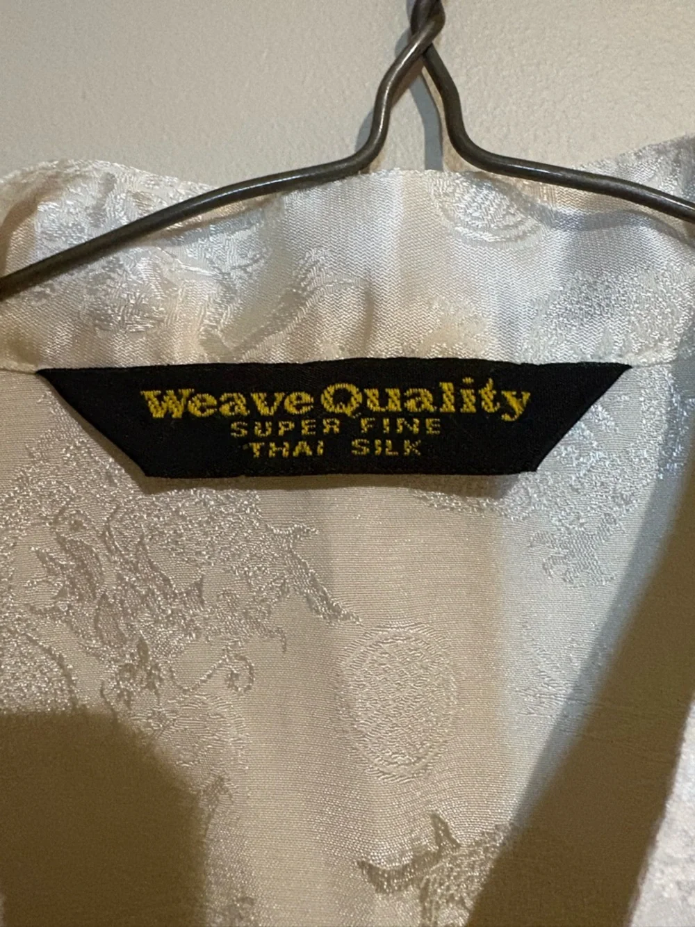 Thai Silk Weave Quality Ivory Short-Sleeve Blouse Mandarin Collar Brocade Fabric - Picture 3 of 9